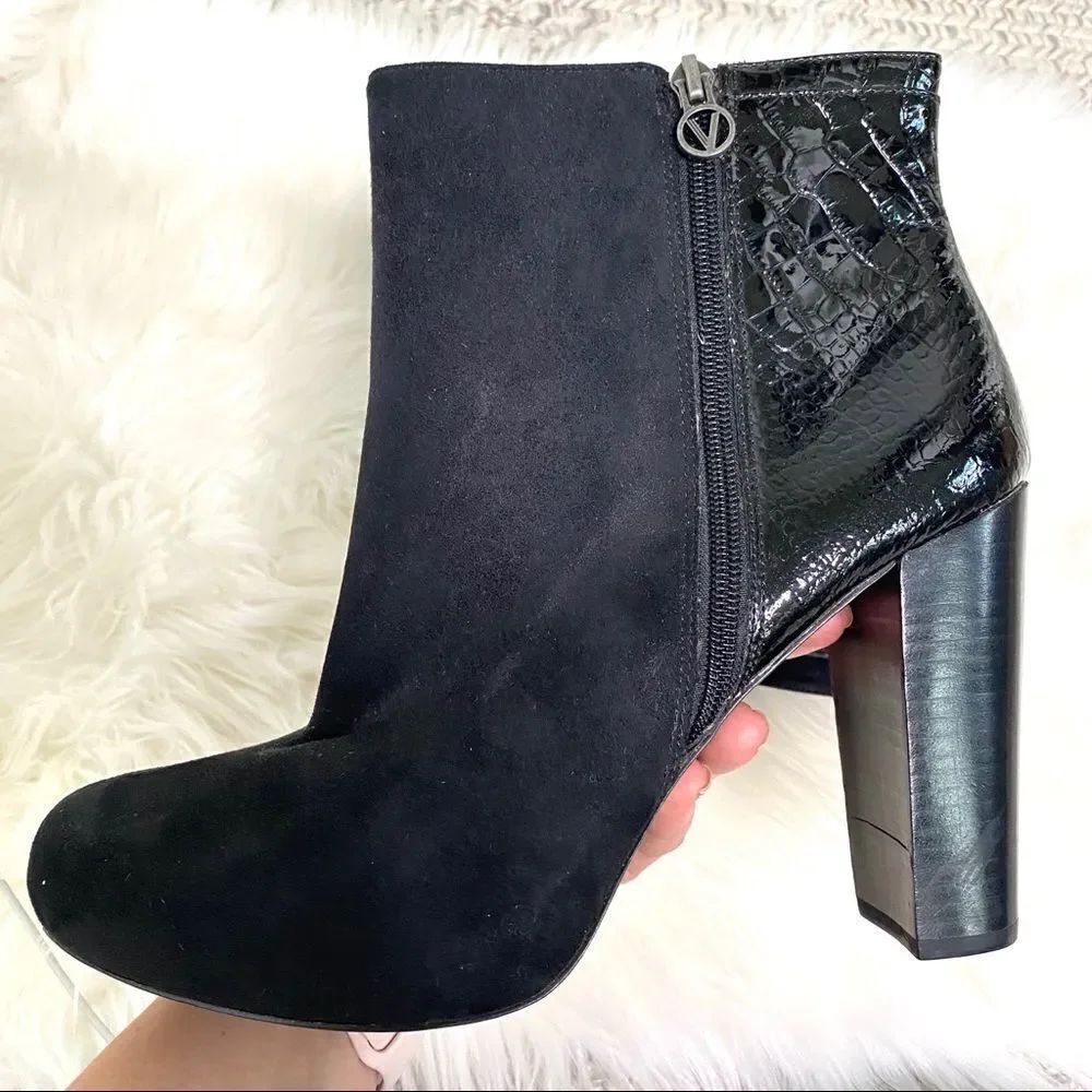 Victor Alfaro black suede croco embossed booties - Picture 4 of 9